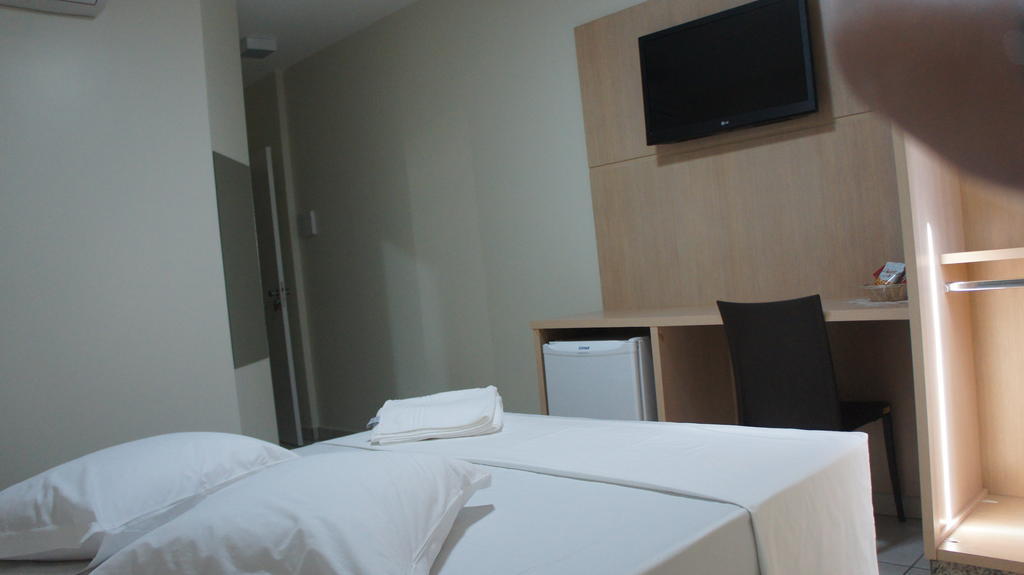 Savana Hotel Uberlandia Phòng bức ảnh