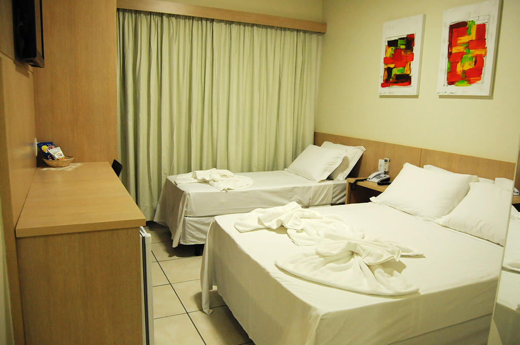 Savana Hotel Uberlandia Phòng bức ảnh
